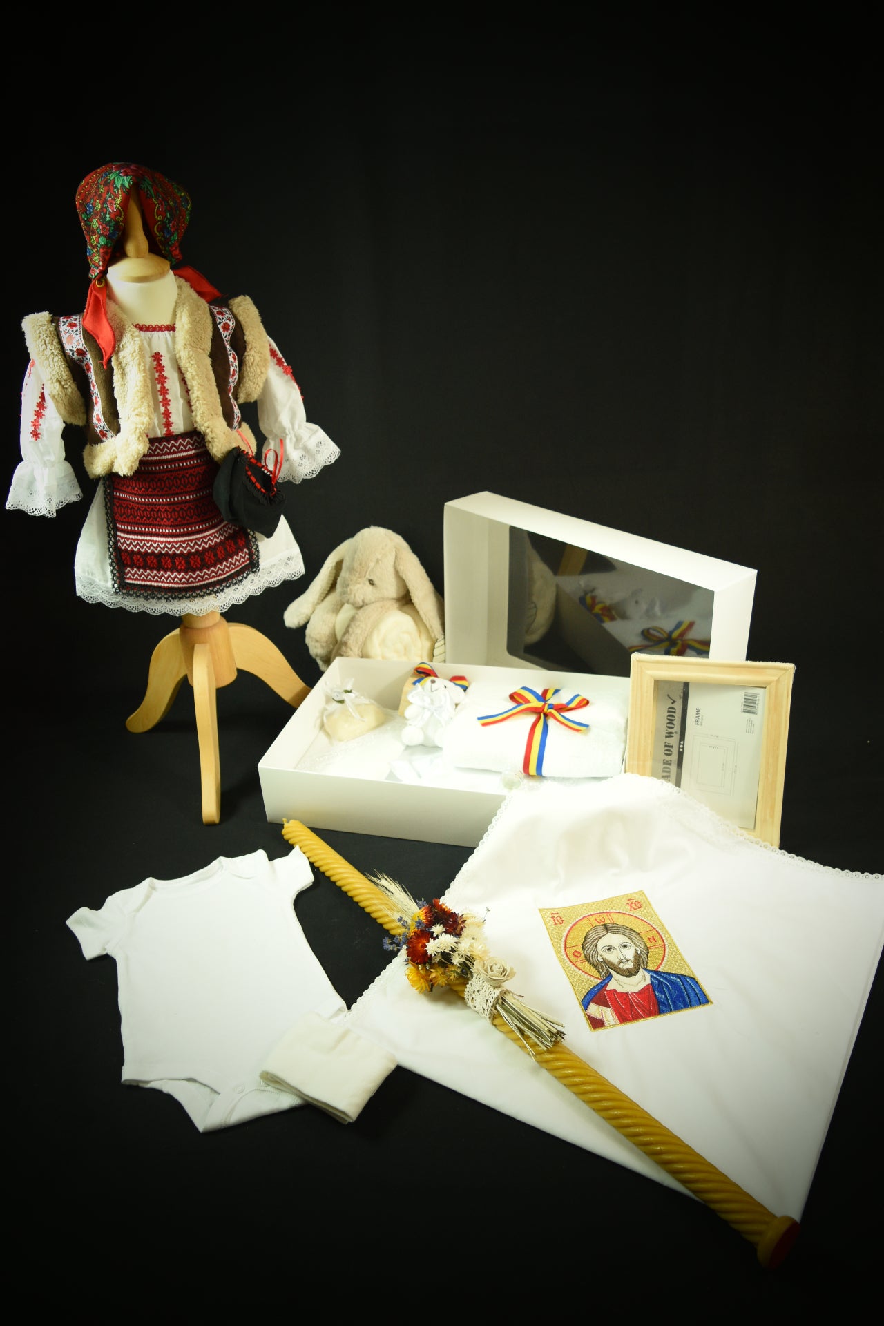 Trusou Tradiţional Fetiţe Maria (complet)